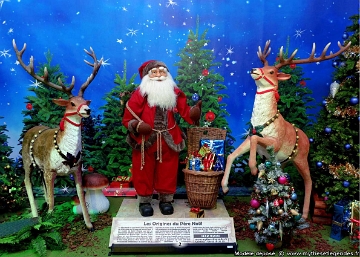 (2) - Father Christmas Forest